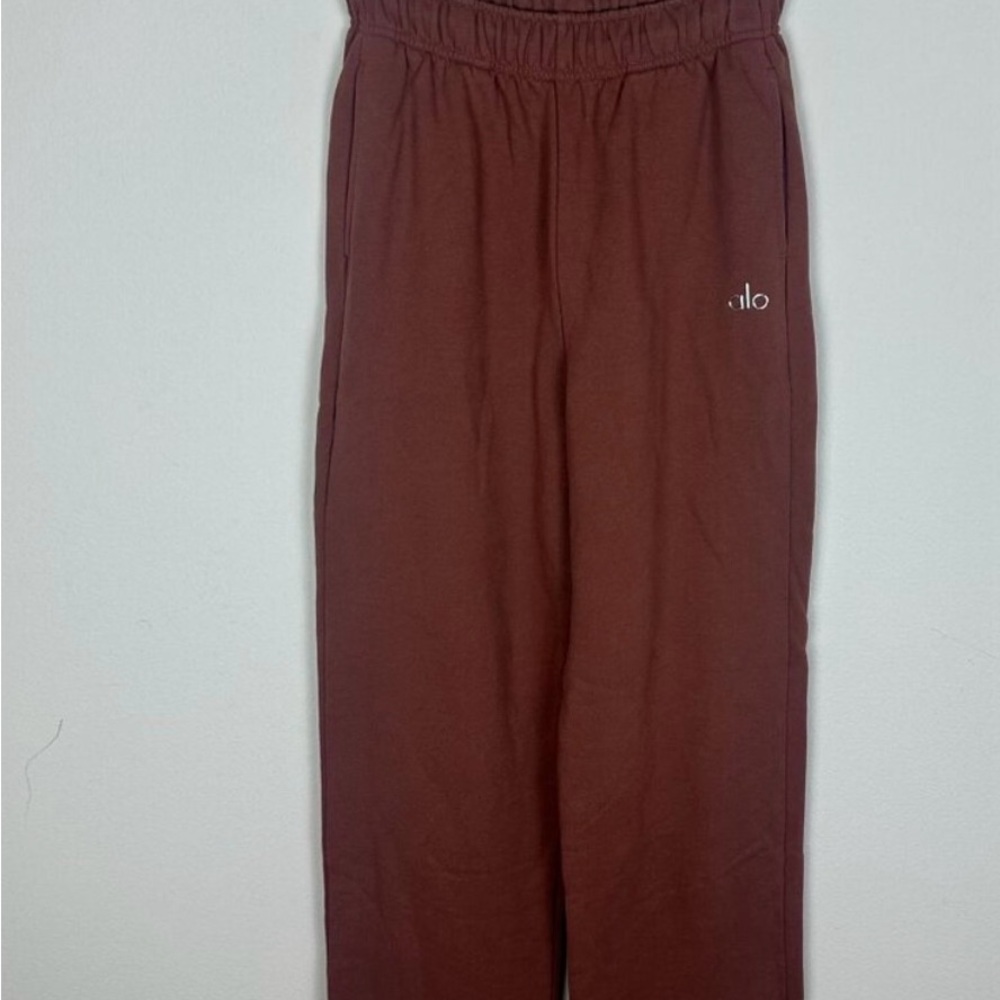 ALO Yoga Chestnut straight leg sweatpants